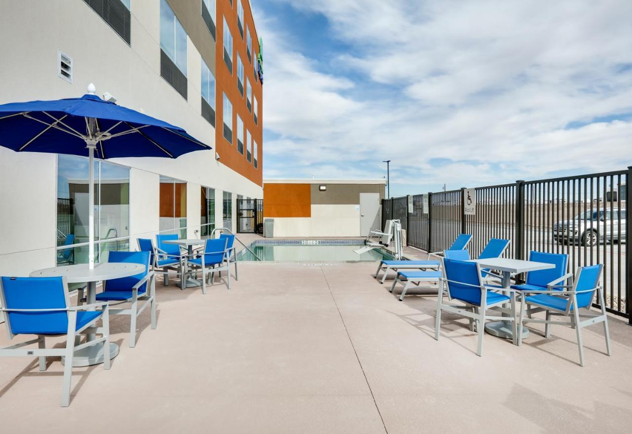 Holiday Inn Express - Kermit By Ihg Exterior foto